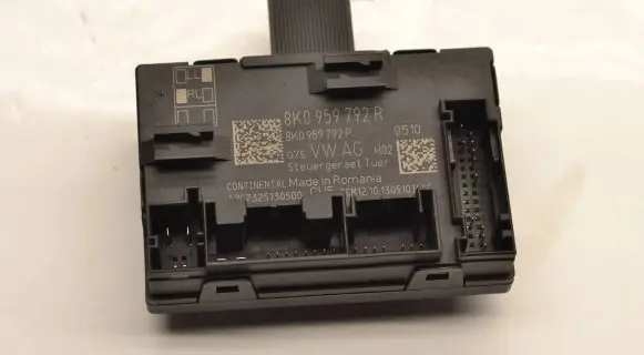 Audi A4 S4 B8 8K Door control unit/module 8K0959792R 8K0959792P A2C7325130500