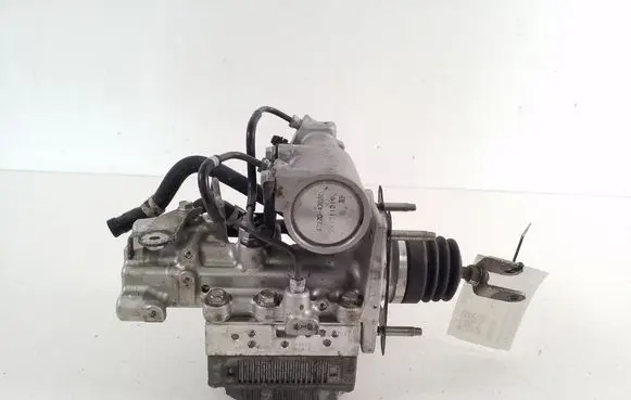 Lexus CT 200H Master brake cylinder 4705076121