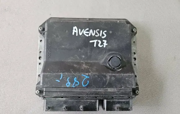 Toyota Avensis T270 Engine control unit/module 8966105D51 MB2759001431 2759001431