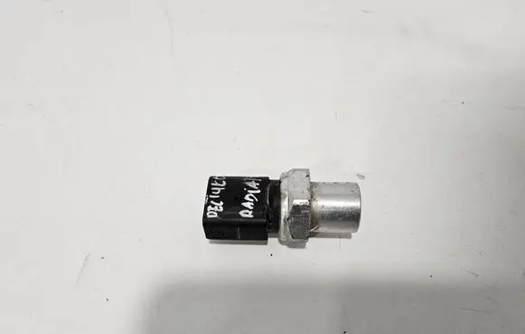 Porsche Macan (95B) Air conditioning (A/C) pressure sensor 4H0959126B 4H0959126