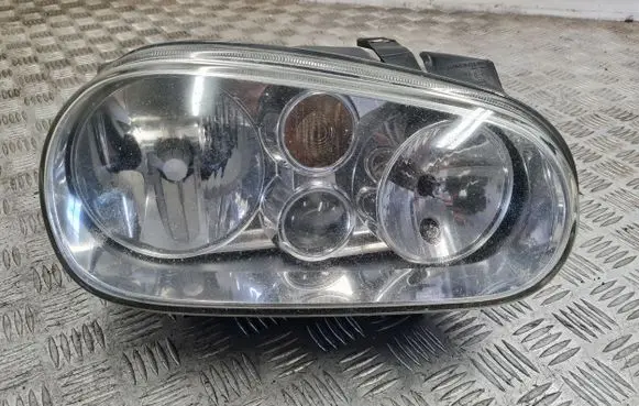 Volkswagen Golf IV Headlight/headlamp 1J1941016C