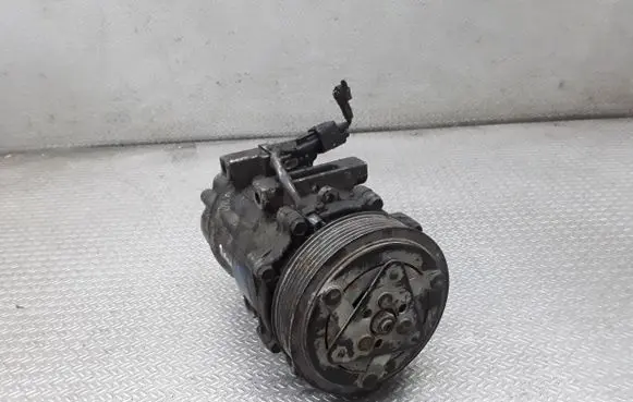 Volvo V50 Air conditioning (A/C) compressor (pump) 3M5H19D629HD