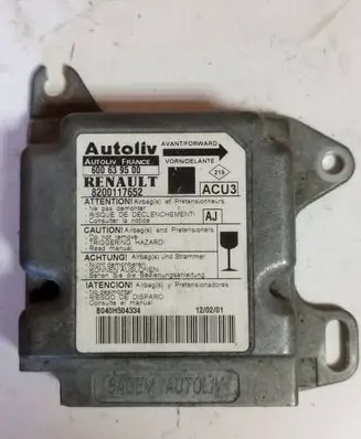 Renault Scenic I Airbag control unit/module 8200117652