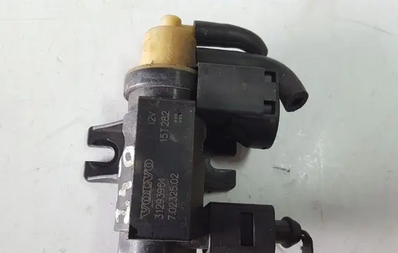 Volvo V40 Turbo solenoid valve 31293964