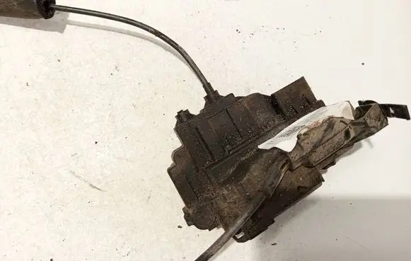 Front door lock