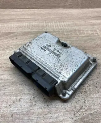 Volkswagen Golf IV Engine control unit/module ECU 038906012K 0281010111