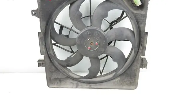 Hyundai i40 Fan set 253803ZXXX