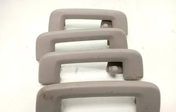 Volvo V70 A set of handles for the ceiling BPTRA