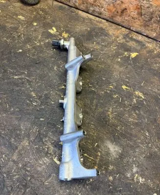 BMW 3 F30 F35 F31 Fuel main line pipe 7639979