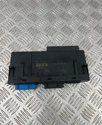 BMW 3 E92 E93 Comfort/convenience module 9227190 10681810