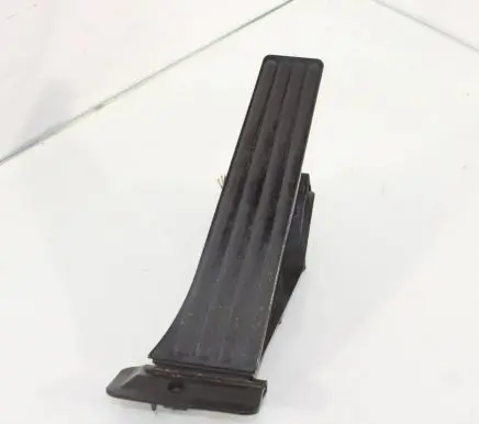 BMW 5 GT F07 Accelerator throttle pedal 6789998 25916010 1611091877A