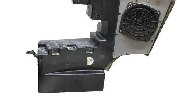 Audi A4 S4 B5 8D Subwoofer speaker 8D9035381C 5479142 4913410294