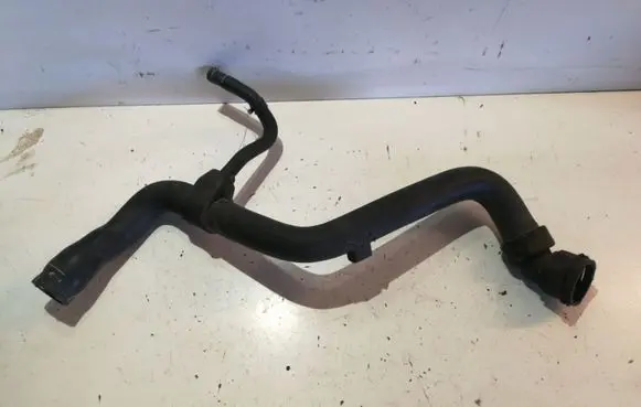 Volkswagen PASSAT B5 Engine coolant pipe/hose 4B012110E