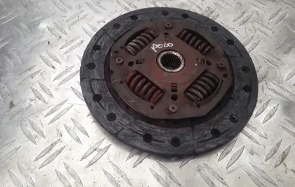 Volkswagen Polo III 6N 6N2 6NF Clutch pressure plate 65609 67201