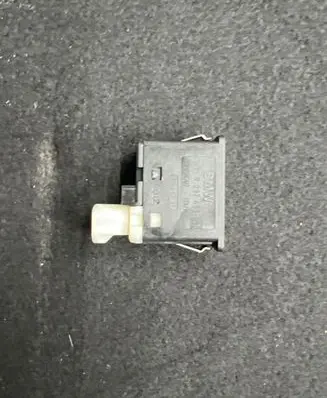 BMW 3 E92 E93 AUX in-socket connector 9237653
