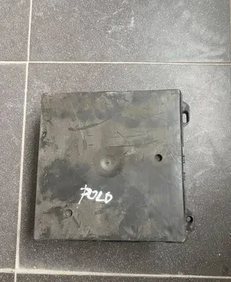 Volkswagen Polo Comfort/convenience module S1S33 6Q1937049C