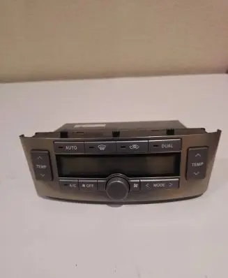 Toyota Avensis T250 Climate control unit 5590205050H