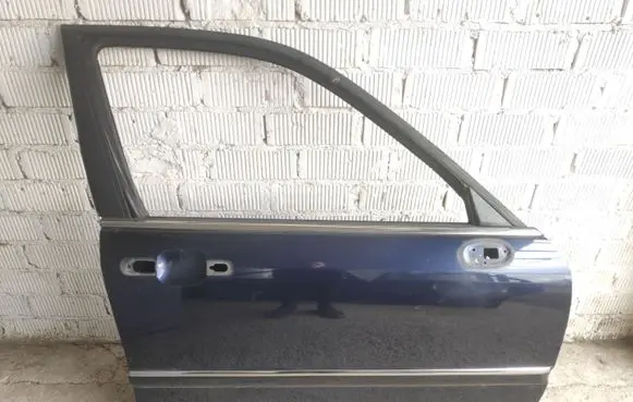 Honda Legend III KA9 Front door