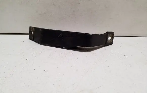 Audi Q3 8U Radiator support slam panel bracket 8U0805527