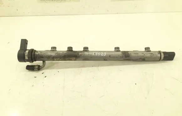 Mercedes-Benz A W169 Fuel main line pipe 6400701295 6400702095