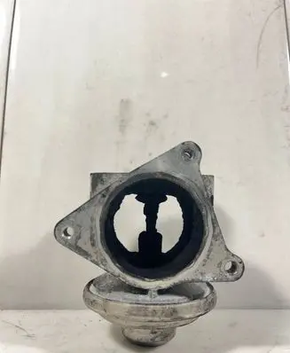 Skoda Fabia Mk1 (6Y) EGR valve 038131501AN 135814105