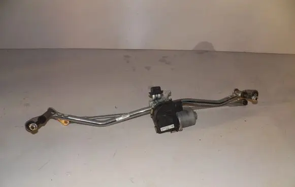 Land Rover Defender Front wiper linkage and motor L8B217500AF