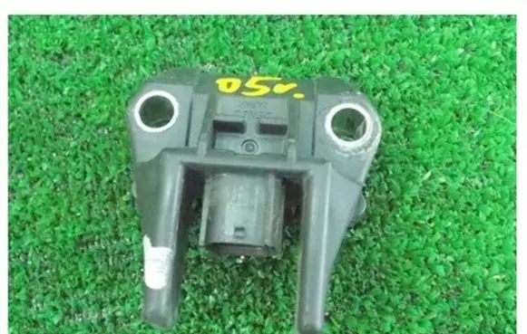 Subaru Legacy Airbag deployment crash/impact sensor 98232AG000
