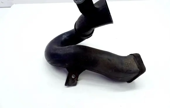 Toyota Verso-S Air intake duct part 177520R010 177510R050