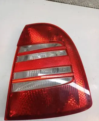 Skoda Superb B5 (3U) Rear/tail lights ZSB3U5945096 3U5945112