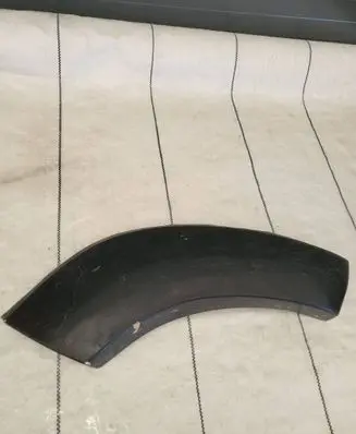 Toyota Land Cruiser (FJ80) Rear bumper corner part panel trim 61061-60010