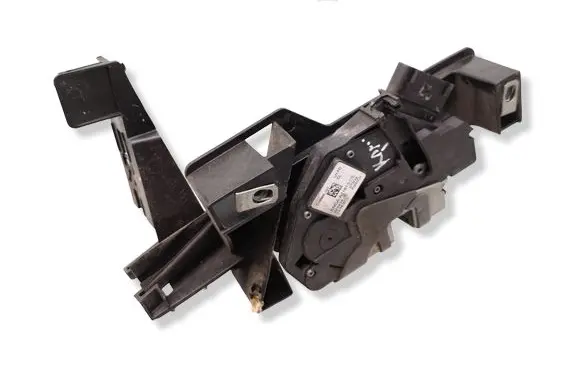 Ford Mondeo MK V Front door lock BM5AA21813DE