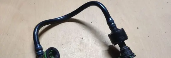 Chevrolet Malibu Fuel line pipe 242172