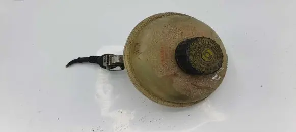 Audi A6 S6 C5 4B Brake fluid reservoir NOCODE