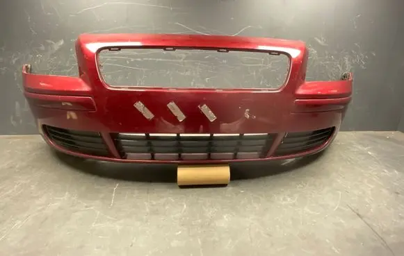 Volvo V50 Front bumper 30657005