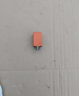 Saab 9-5 Light relay 4109070 5KG00567501