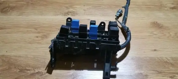 Nissan Primera Fuse box set