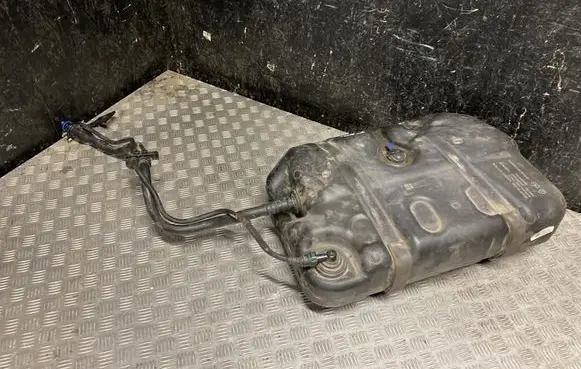 Jeep Grand Cherokee AdBlue liquid reservoir 52030435