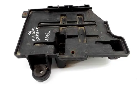Battery box tray