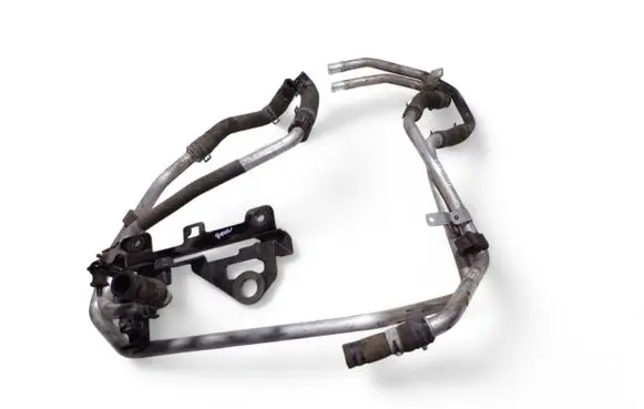 Volkswagen Touareg II Engine coolant pipe/hose 7P0819925C 7P0819926C 7P0819858B