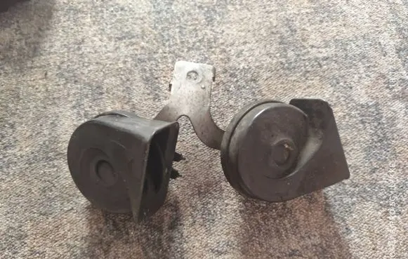 Renault Laguna II Horn signal 0055306