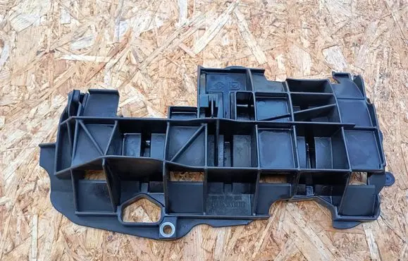 Renault Trafic II (X83) other engine part 8200394655