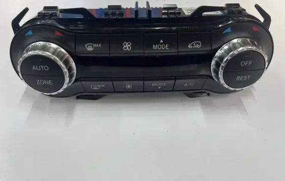 Mercedes-Benz A W176 Climate control unit A2469001908 5HB01044803 A2469015103