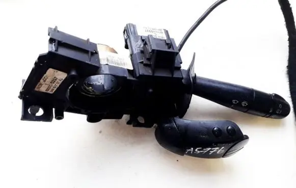 Renault Kangoo I Wiper control stalk 8200090337 34484701AL
