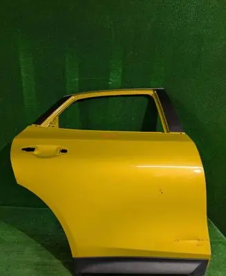 Rear door