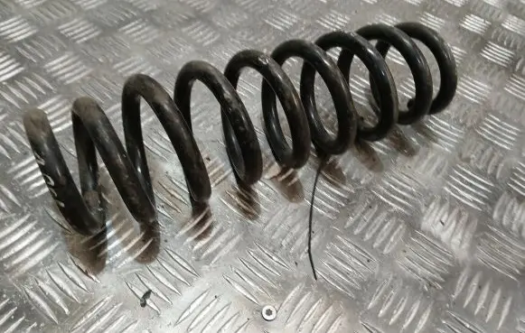BMW 1 E81 E87 Rear coil spring