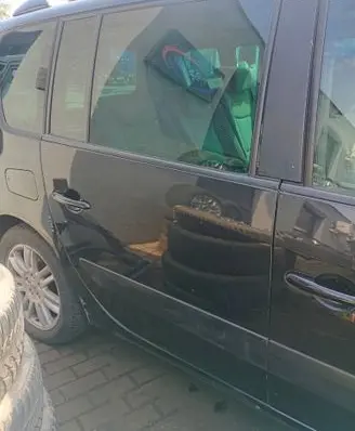 Renault Espace IV Rear door