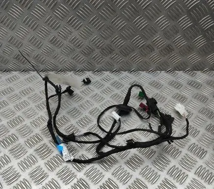 Mercedes-Benz EQB Front door wiring loom 32598978