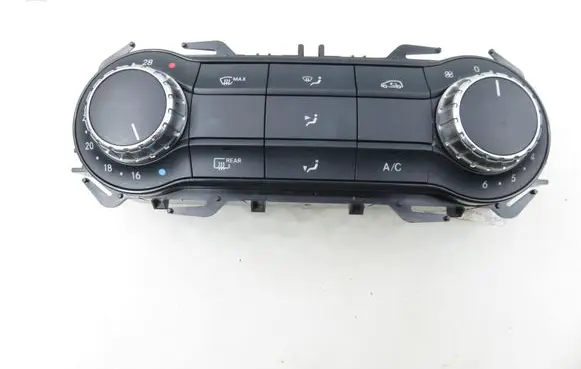Mercedes-Benz A W176 Interior fan control switch A2469008215