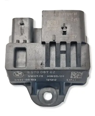 BMW 3 E90 E91 Glow plug pre-heat relay 857008702 121212 0522120103