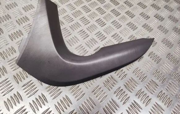 Toyota RAV 4 (XA30) Panel trim 5883342010